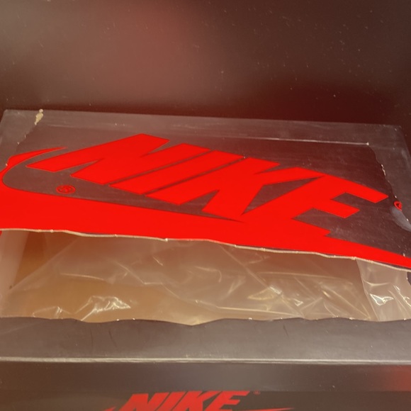 Off-White x Jordan 1 NRG - Picture 10 of 11